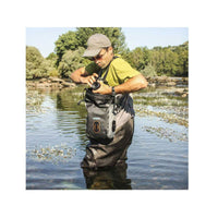 Stormproof Waterproof DSLR Camera Pouch - OutdoorTravelGear.com