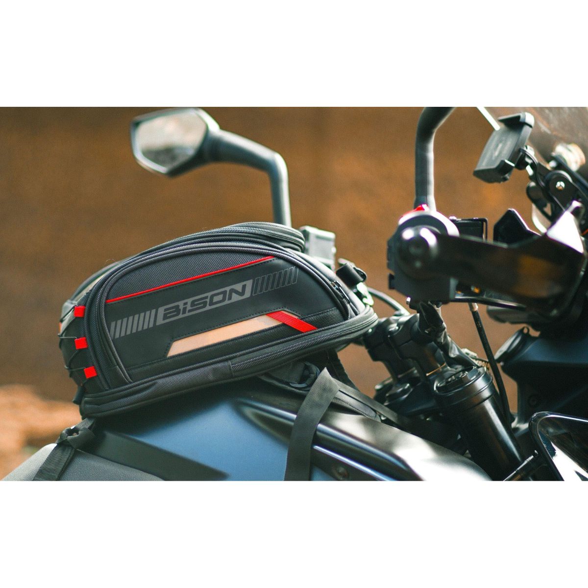 Octapod-Mini Magnetic Tank Bag | 15 Litres Capacity - OutdoorTravelGear.com