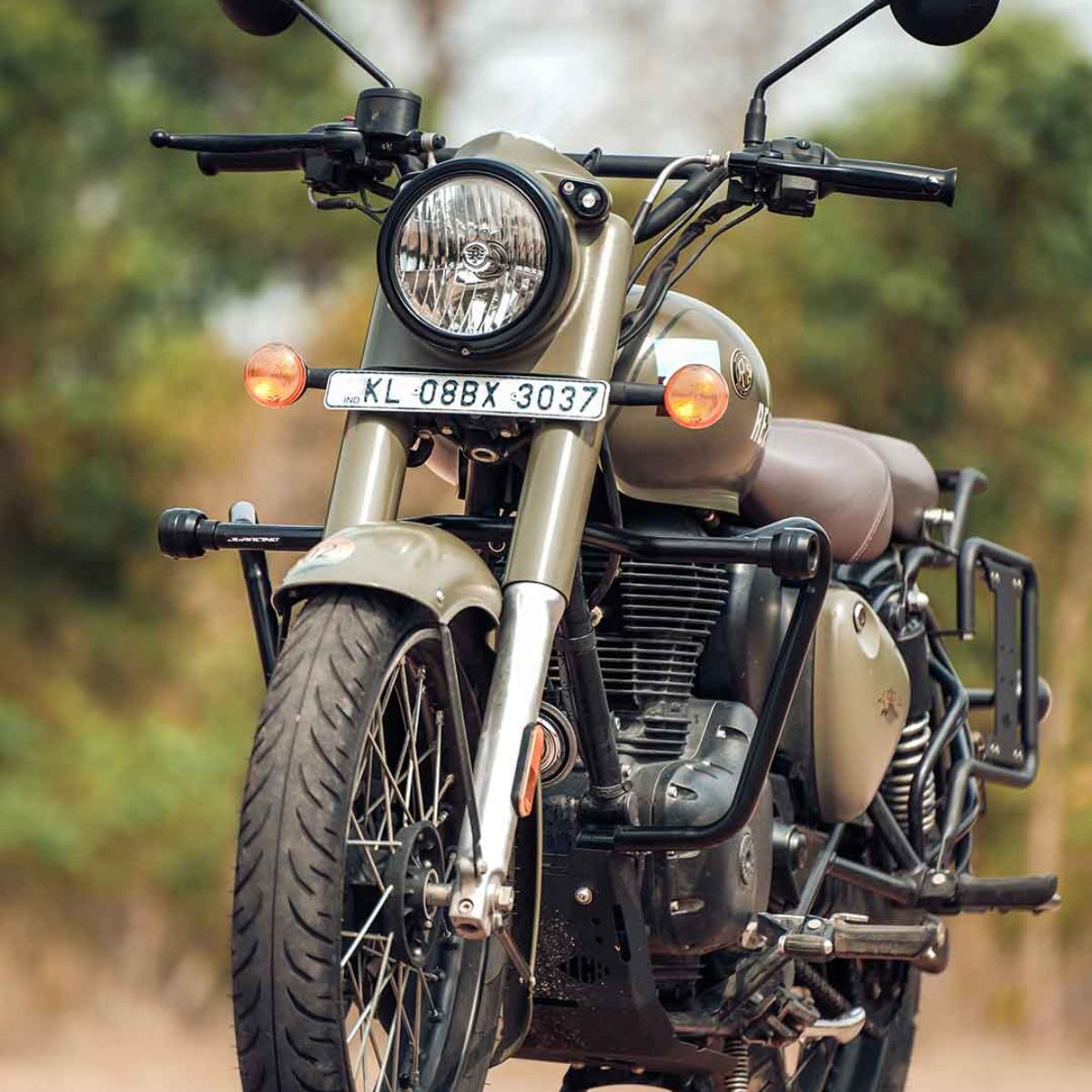 Royal Enfield Classic Reborn Crashguard With Mat Slider - OutdoorTravelGear.com