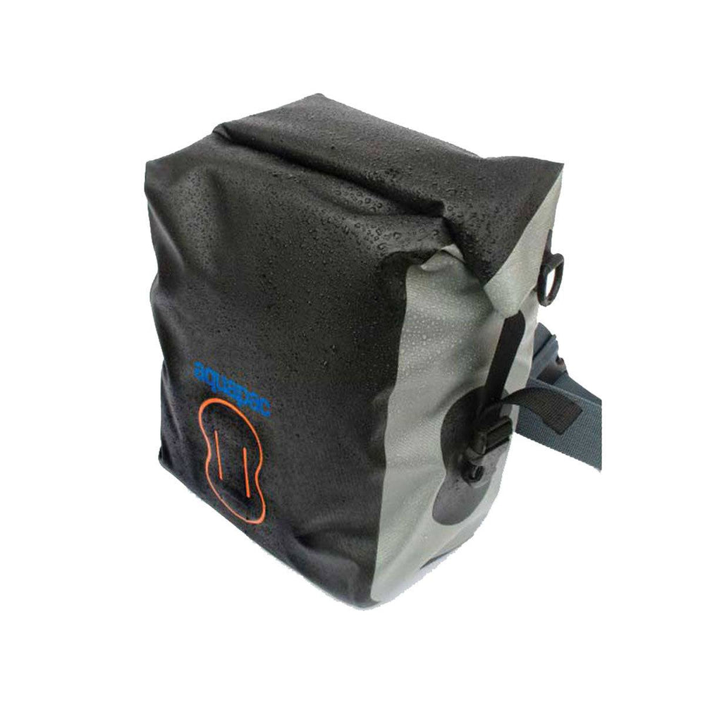 Stormproof Waterproof DSLR Camera Pouch 1 Stormproof Waterproof DSLR Camera Pouch