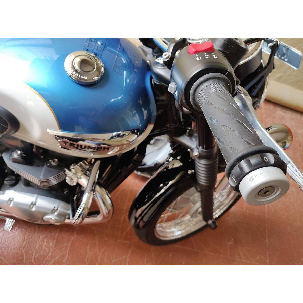 Easy Cruz for Triumph Bonneville T120-100 - ECZ 005 - OutdoorTravelGear.com